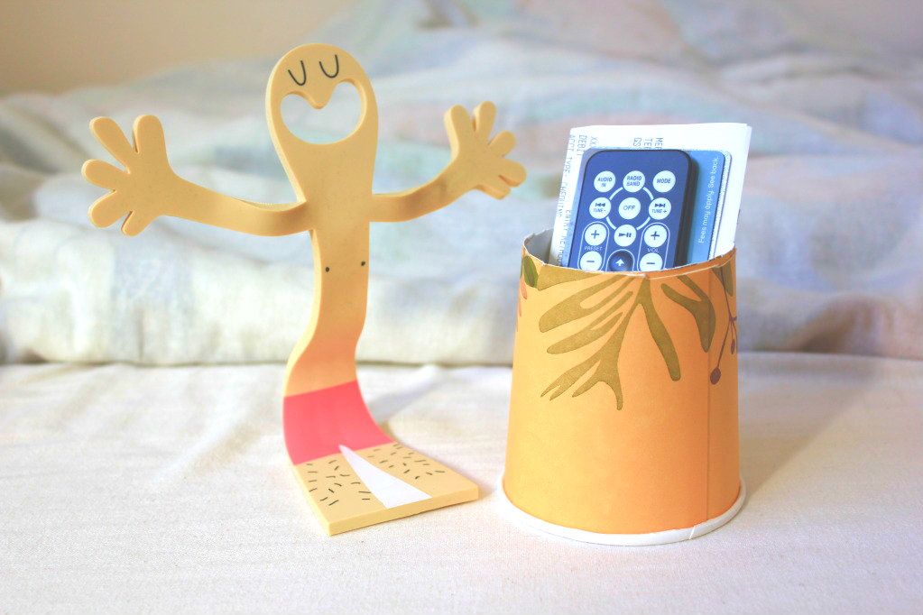 up in the clouds DIY coffee cup knickknack holder